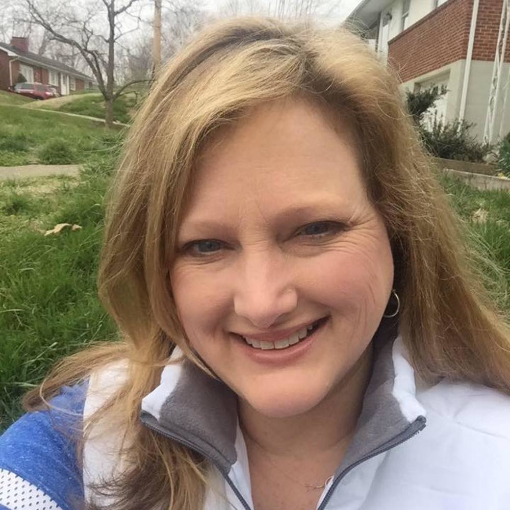 Meet your Posher, Lorraine